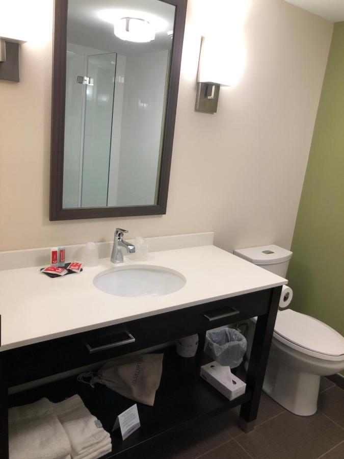 Sleep Inn & Suites Quebec City East Saint-Jean-de-Boischâtel Екстериор снимка