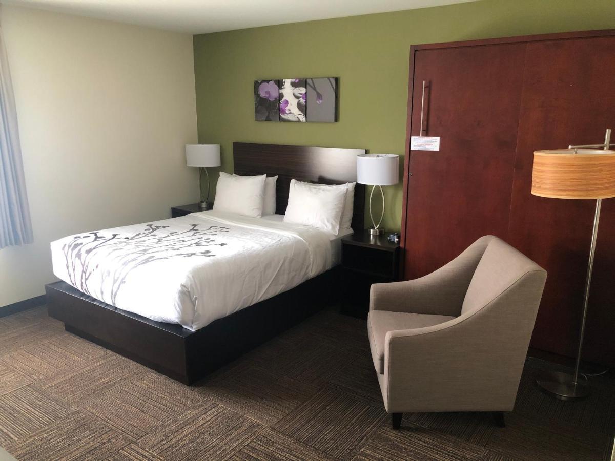Sleep Inn & Suites Quebec City East Saint-Jean-de-Boischâtel Екстериор снимка