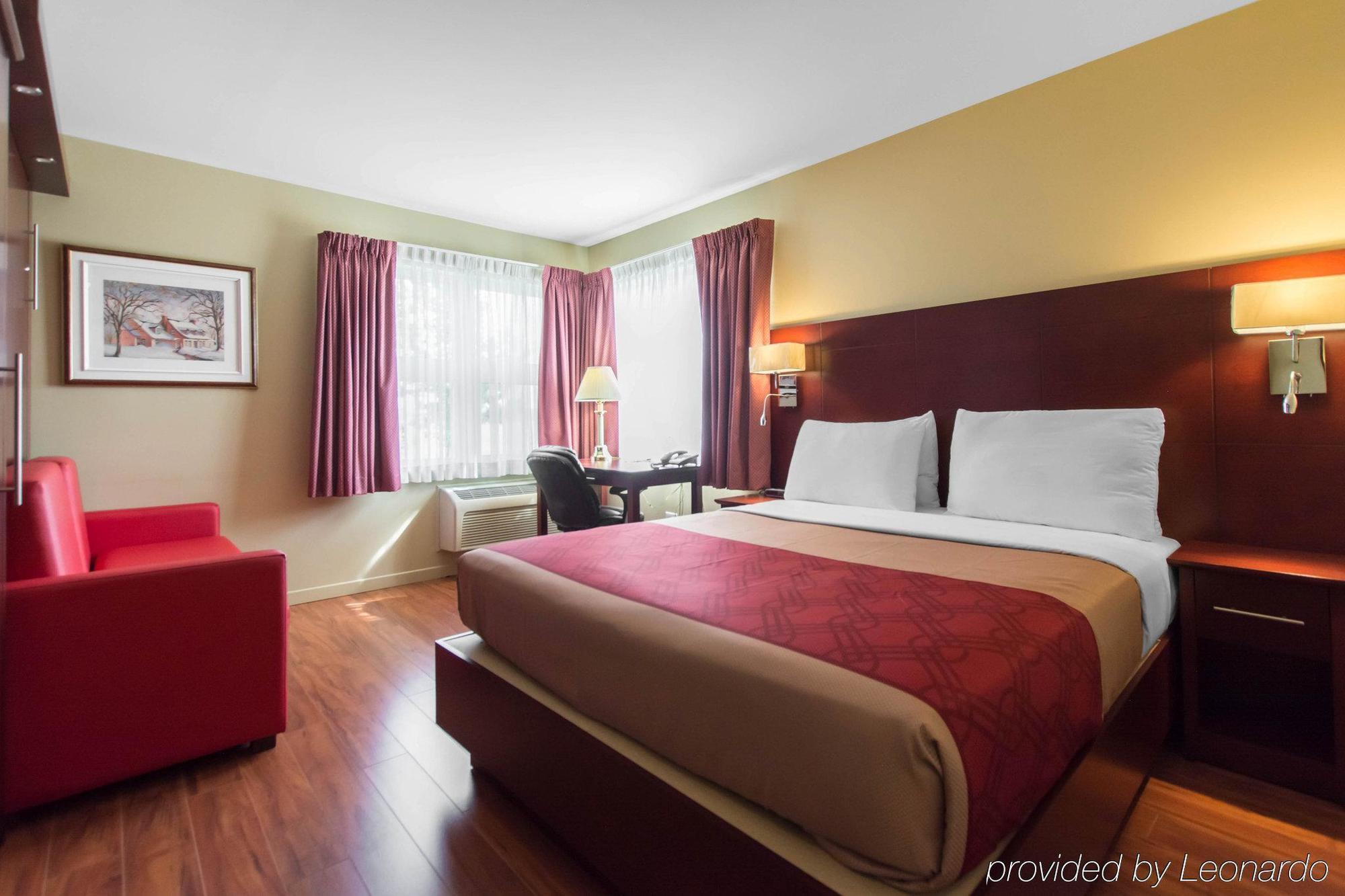 Sleep Inn & Suites Quebec City East Saint-Jean-de-Boischâtel Екстериор снимка